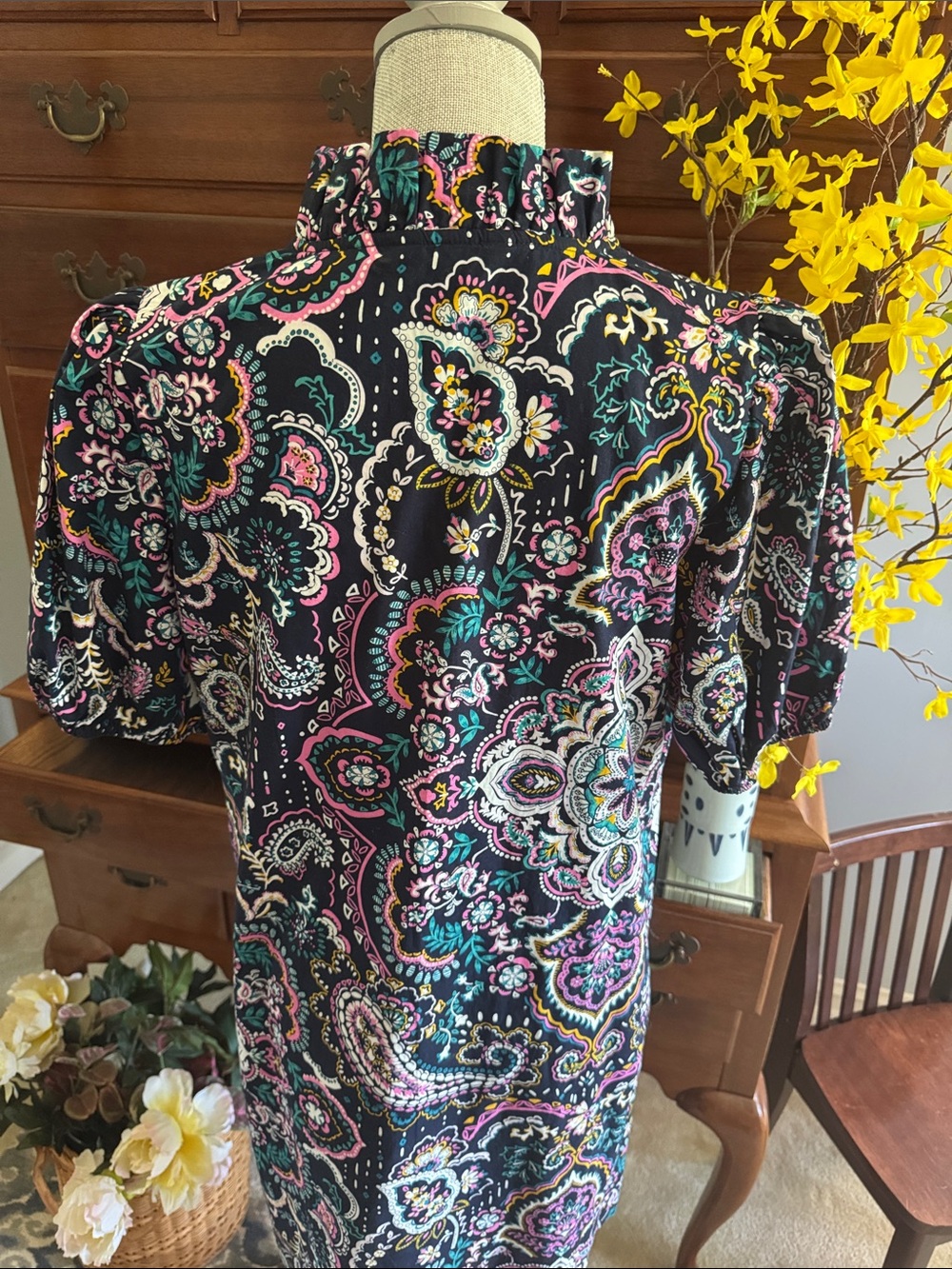 Crown & Ivy Puff Sleeve Ruffle Neck Paisley Printed Dress Size Large - Picture 7 of 11